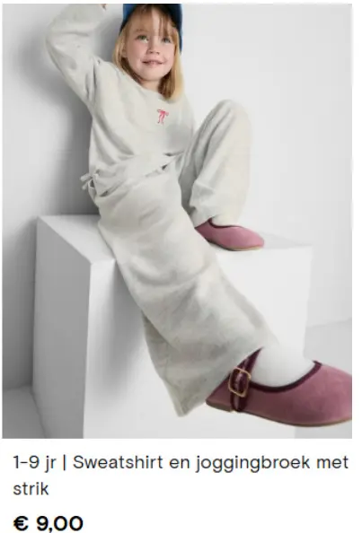 Aanbieding: Sweatshirt en joggingbroek met strik