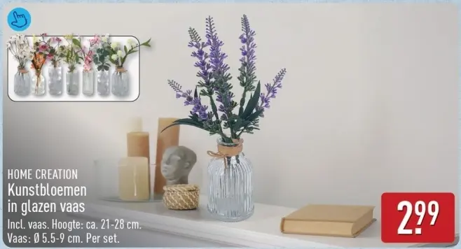 Aanbieding: Kunstbloemen in glazen vaas