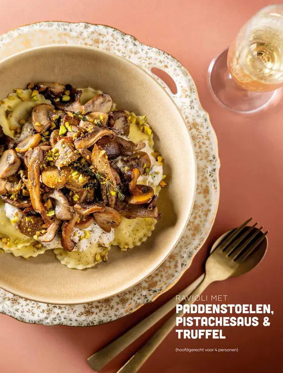 Aanbieding: Ravioli met paddenstoelen, pistachesaus & tru