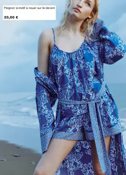 Offre: Peignoir à motif à nouer sur le devant