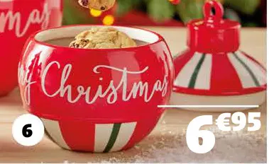 Offre: Mug de Noël / Boîtes en forme de maison
