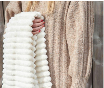 Aanbieding: Plaid Esther 