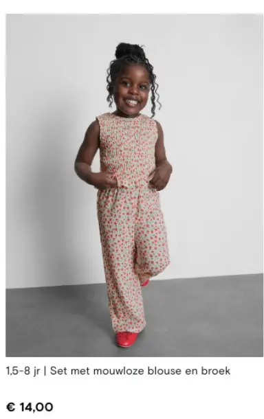 Promotie: Set met mouwloze blouse en broek