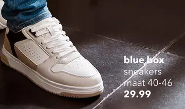 Aanbieding: blue box sneakers