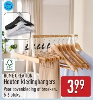 Aanbieding: Houten kledinghangers