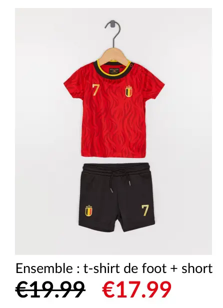 Offre: Ensemble : t-shirt de foot + short