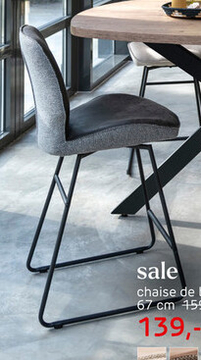 Offre: Ravi, Chaise De Bar - Cadre Noir (ROB) - Pivotant - Combi Secilia & Toba - Beige