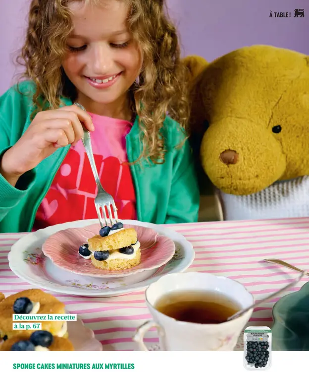 Offre: Sponge cakes miniatures aux myrtilles