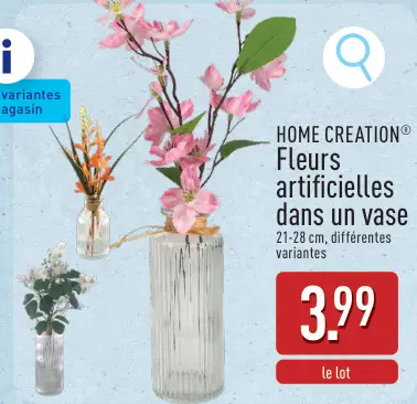 Offre: Fleurs artificielles dans un vase