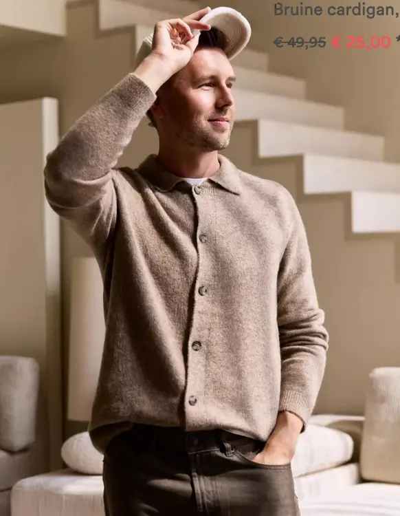 Promotie: Bruine cardigan