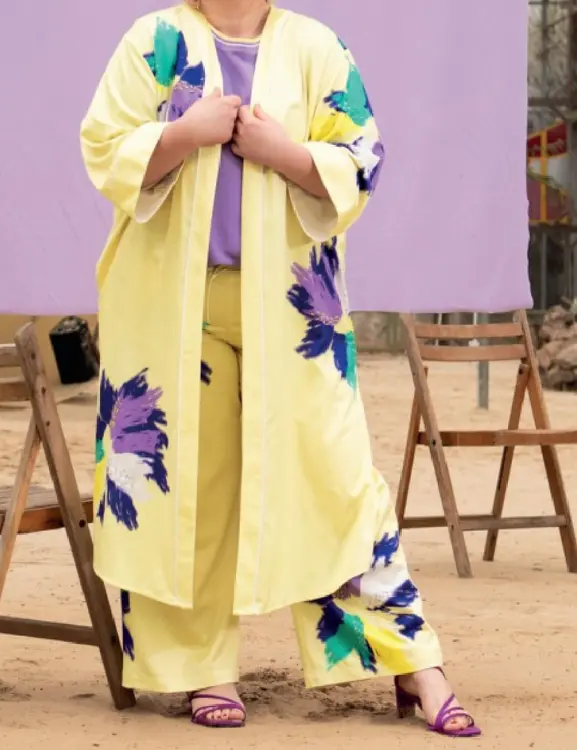 Offre: T-shirt, kimono, pantalon