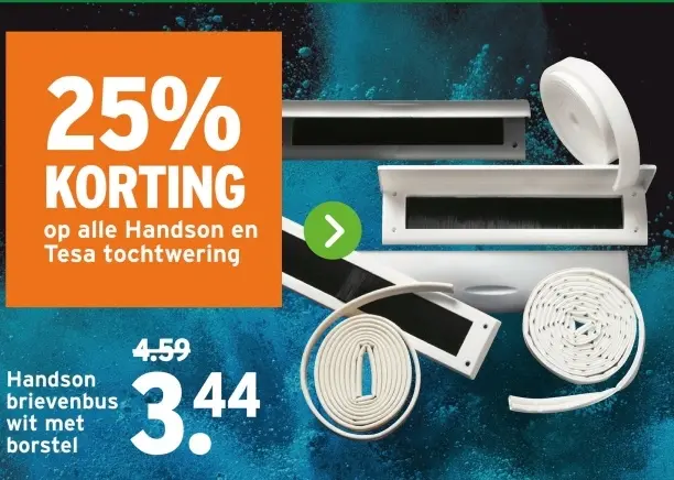 Aanbieding: brievenbus wit met borstel