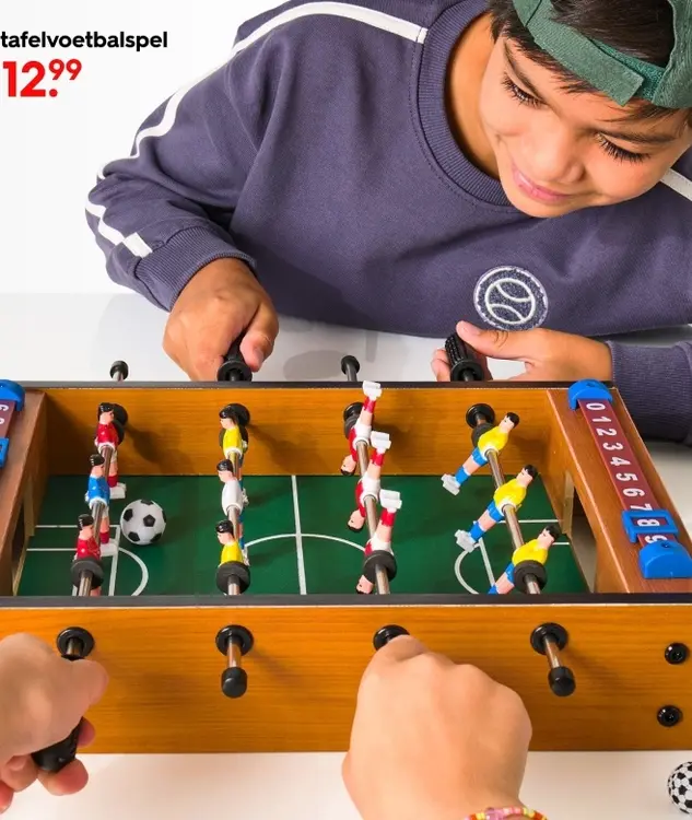 Aanbieding: tafelvoetbalspel