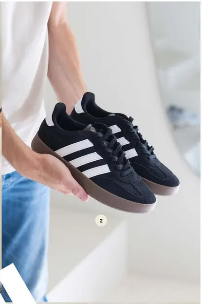 Aanbieding: Adidas sneakers