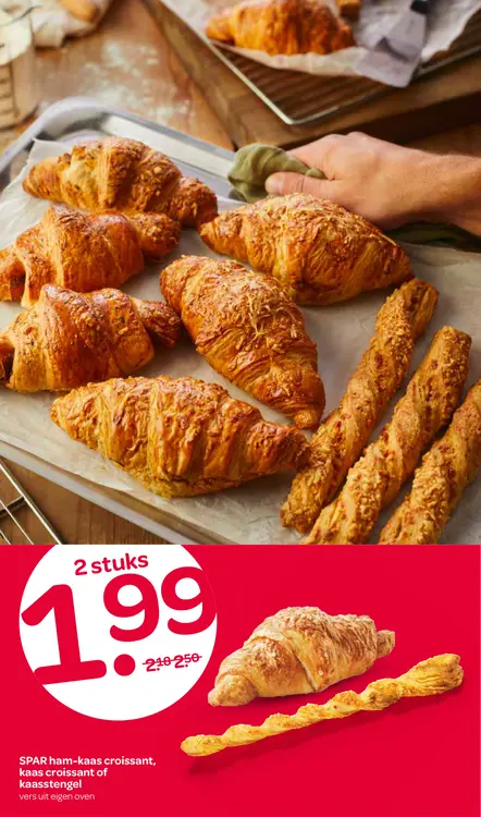 Aanbieding: Ham-kaas croissant, kaas croissant of kaasstengel