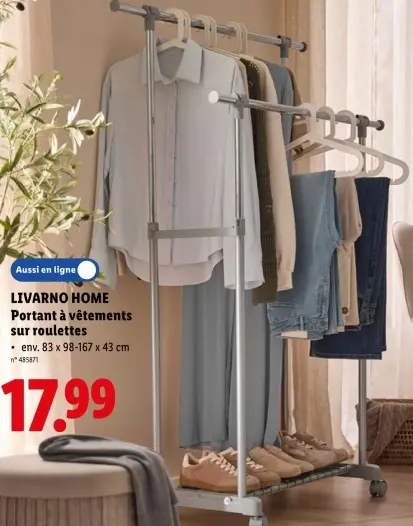 Offre: Portant à vêtements sur roulettes