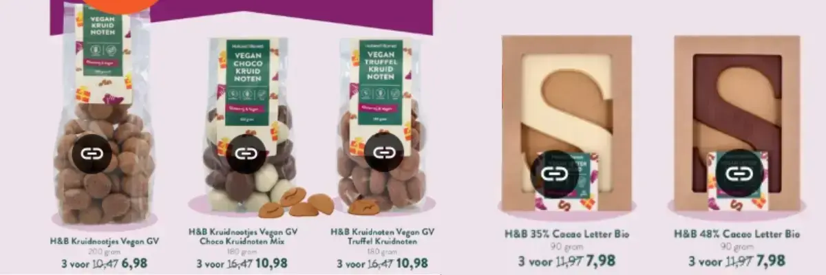 Lekkernijen in de aanbieding voor Sinterklaas uit de folders. Vegan kruidnoten en chocoladeletters.